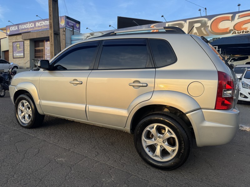 TUCSON 2.0 MPFI GLS 16V 143CV 2WD GASOLINA 4P AUTOMÁTICO - 2014 - DOIS IRMãOS