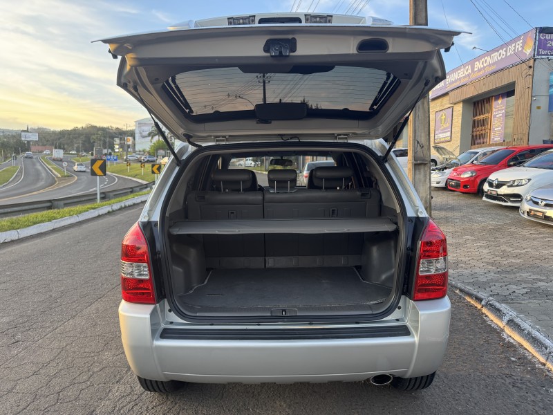 TUCSON 2.0 MPFI GLS 16V 143CV 2WD GASOLINA 4P AUTOMÁTICO - 2014 - DOIS IRMãOS