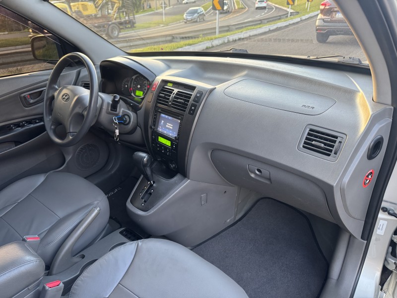 TUCSON 2.0 MPFI GLS 16V 143CV 2WD GASOLINA 4P AUTOMÁTICO - 2014 - DOIS IRMãOS