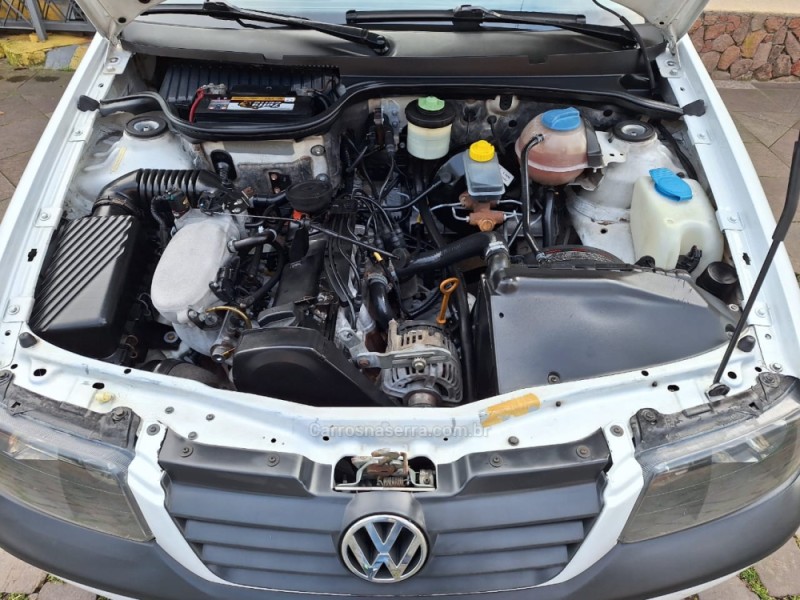 SAVEIRO 1.8 MI CS 8V GASOLINA 2P MANUAL G.III - 2001 - BENTO GONçALVES