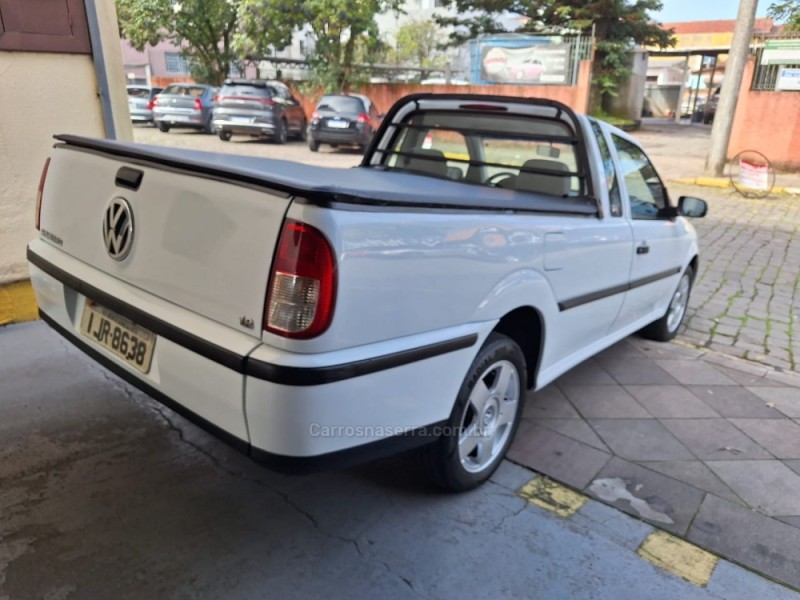 SAVEIRO 1.8 MI CS 8V GASOLINA 2P MANUAL G.III - 2001 - BENTO GONçALVES