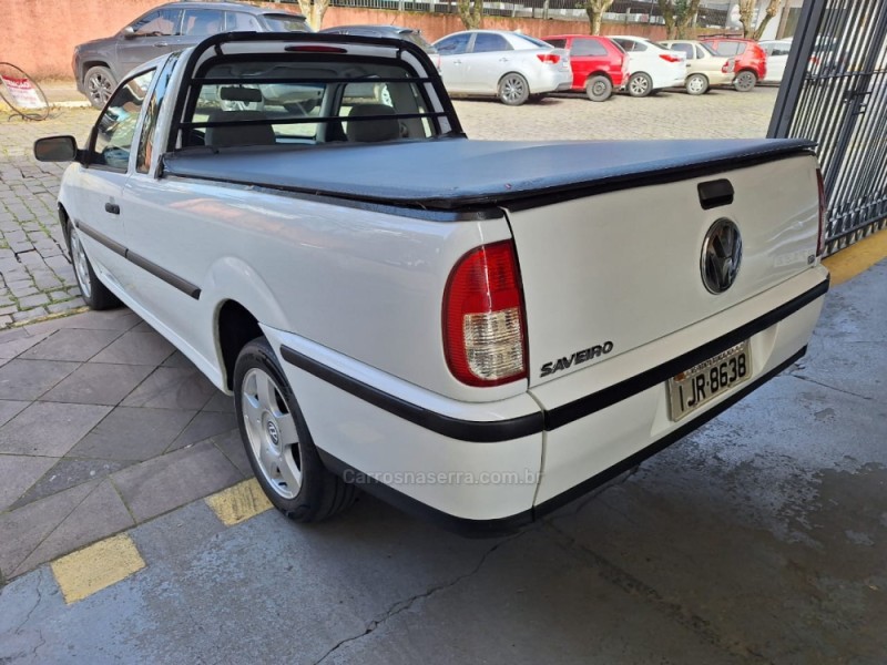 SAVEIRO 1.8 MI CS 8V GASOLINA 2P MANUAL G.III - 2001 - BENTO GONçALVES
