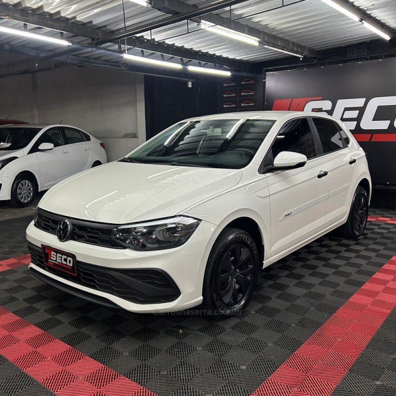 POLO 1.0 MPI TRACK 4P MANUAL