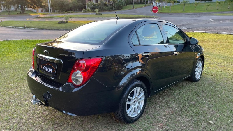 SONIC 1.6 LTZ SEDAN 16V FLEX 4P AUTOMÁTICO - 2013 - BOM PRINCíPIO