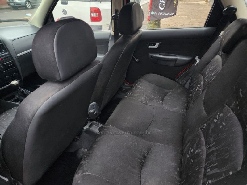 PALIO 1.3 MPI FIRE ELX WEEKEND 8V FLEX 4P MANUAL - 2005 - VACARIA