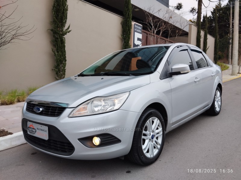 focus 2.0 fc 16v flex 4p automatico 2012 farroupilha