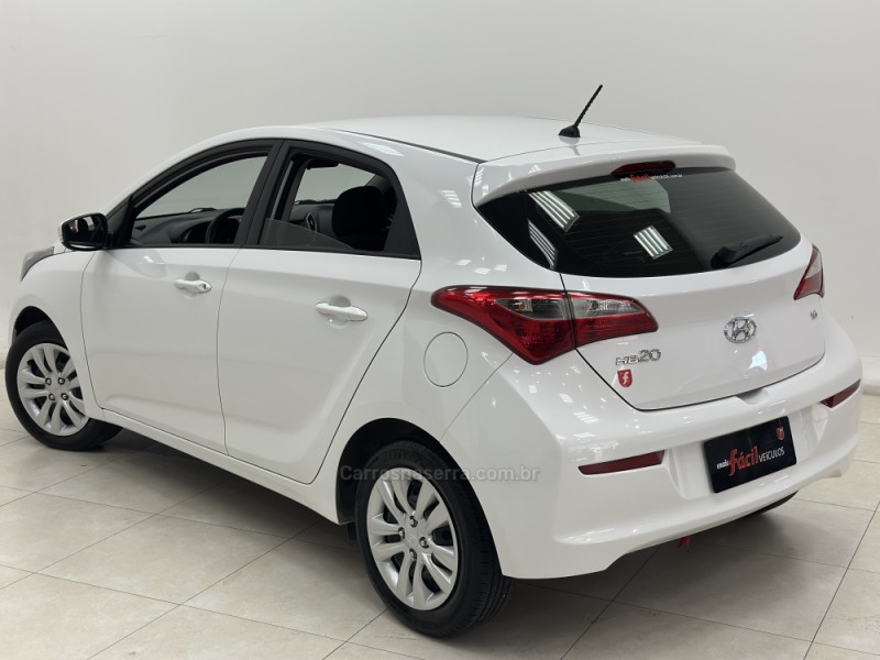 HB20 1.6 COMFORT STYLE 16V FLEX 4P MANUAL - 2016 - SANTA CRUZ DO SUL