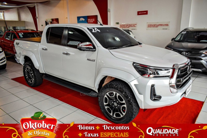 HILUX 2.8 SRX PLUS 4X4 CD TURBO DIESEL 4P AUTOMÁTICO