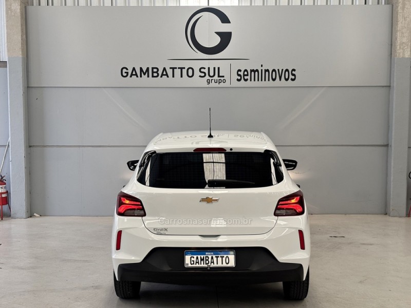 ONIX 1.0 LT 12V FLEX 4P MANUAL - 2024 - BENTO GONçALVES