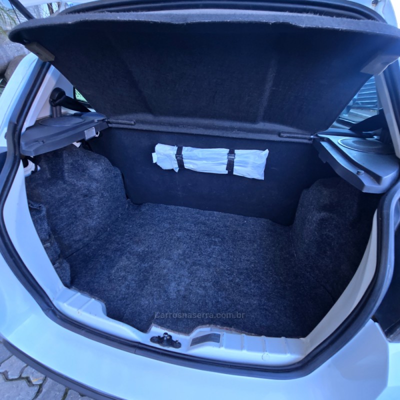 KA 1.0 MPI CLASS 8V FLEX 2P MANUAL - 2013 - BENTO GONçALVES