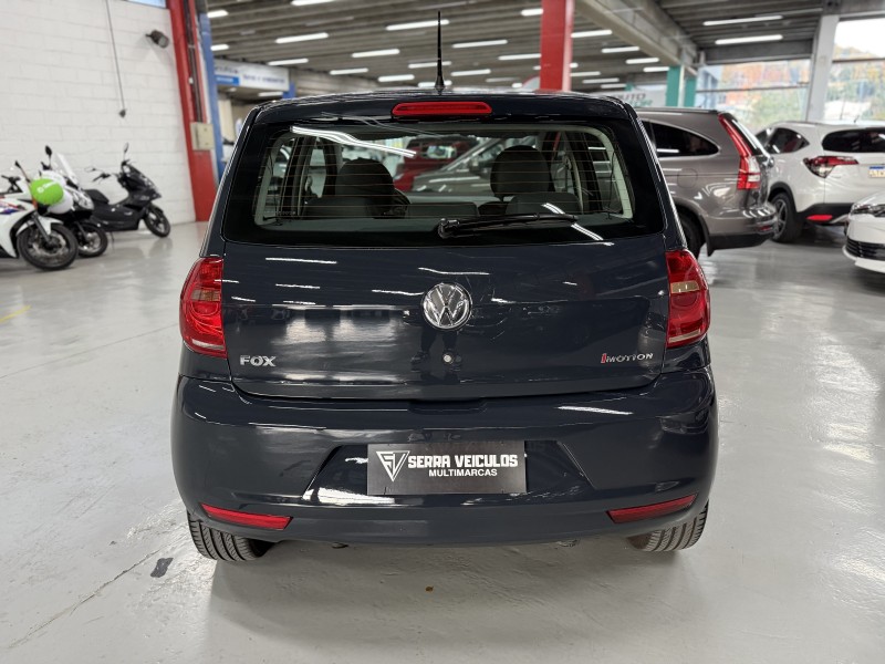 FOX 1.6 MI 8V FLEX 4P AUTOMATIZADO - 2013 - CAXIAS DO SUL