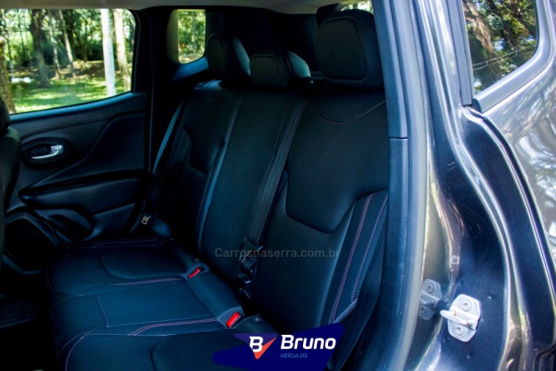 RENEGADE 1.3 TRAILHAWK T270 16V TURBO FLEX 4X4 4P AUTOMÁTICO - 2023 - PALMEIRA DAS MISSõES