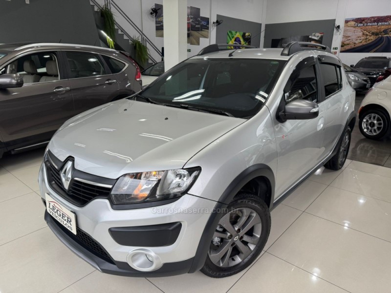 SANDERO 1.6 STEPWAY RIP CURL 8V FLEX 4P MANUAL - 2017 - SãO LEOPOLDO