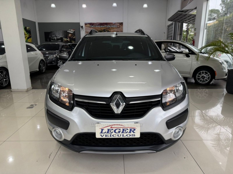 SANDERO 1.6 STEPWAY RIP CURL 8V FLEX 4P MANUAL - 2017 - SãO LEOPOLDO