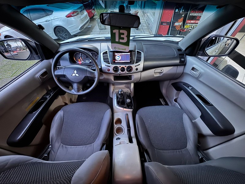 L200 TRITON 3.2 GLX 4X4 CD 16V TURBO INTERCOLER DIESEL 4P MANUAL - 2013 - CAXIAS DO SUL