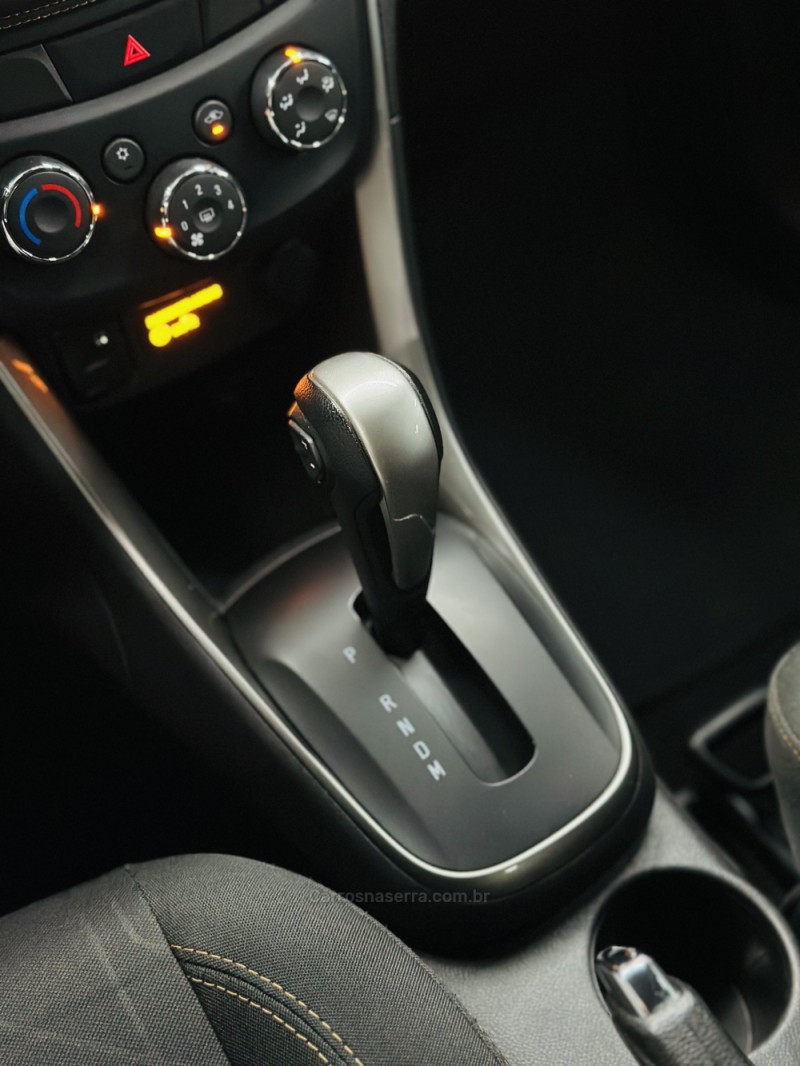 TRACKER 1.4 16V TURBO FLEX LT AUTOMÁTICO - 2018 - CANELA