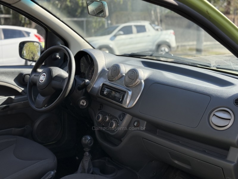 UNO 1.0 EVO WAY 8V FLEX 2P MANUAL - 2012 - PAROBé