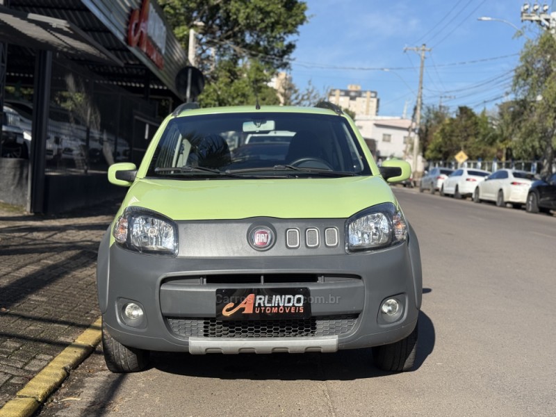 UNO 1.0 EVO WAY 8V FLEX 2P MANUAL - 2012 - PAROBé