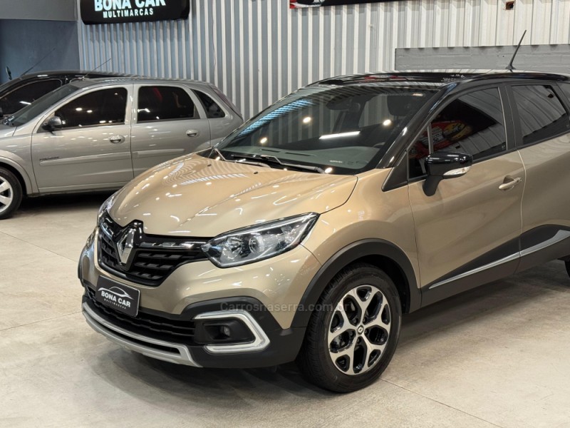 CAPTUR 1.3 INTENSE TURBO 16V FLEX 5P AUTOMÁTICO - 2022 - CAXIAS DO SUL