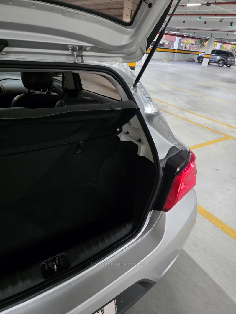 ONIX 1.4 MPFI LTZ 8V FLEX 4P AUTOMÁTICO - 2019 - CAXIAS DO SUL