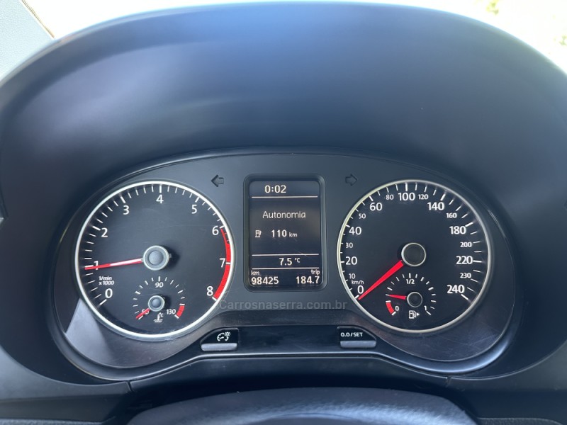 CROSSFOX 1.6 MSI FLEX 16V 4P MANUAL - 2015 - NOVA PRATA
