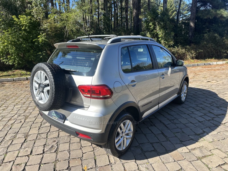 CROSSFOX 1.6 MSI FLEX 16V 4P MANUAL - 2015 - NOVA PRATA
