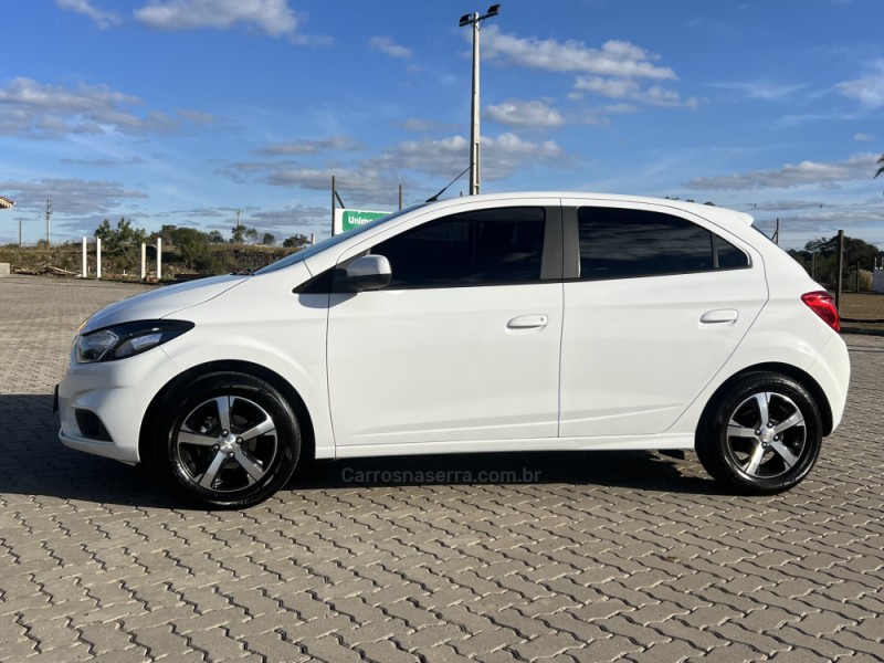 ONIX 1.4 MPFI LTZ 8V FLEX 4P MANUAL