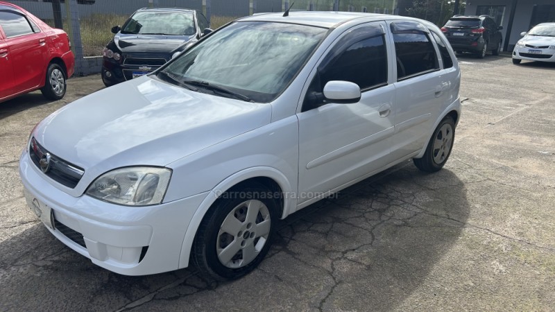 CORSA 1.4 MPFI MAXX 8V FLEX 4P MANUAL - 2011 - GRAVATAí