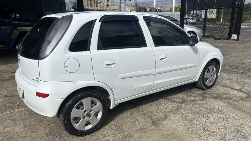 CORSA 1.4 MPFI MAXX 8V FLEX 4P MANUAL - 2011 - GRAVATAí