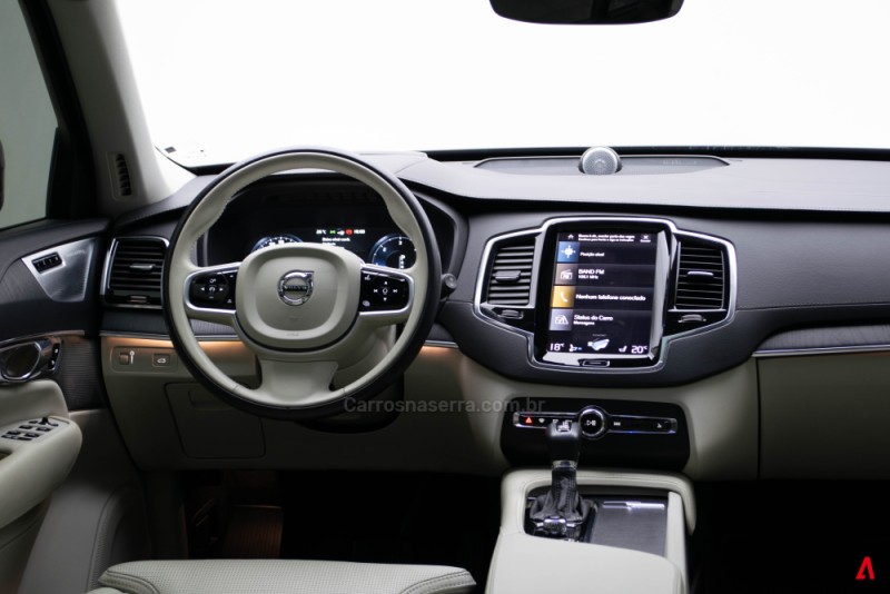 XC90 2.0 D5 INSCRIPTION 235CV DIESEL 4P AUTOMÁTICO - 2020 - GARIBALDI
