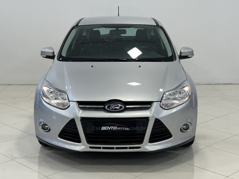FOCUS 1.6 SE HATCH 16V FLEX 4P AUTOMÁTICO - 2014 - BENTO GONçALVES