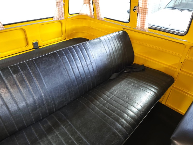 KOMBI 1.5 STANDARD 8V GASOLINA 4P MANUAL - 1975 - CAXIAS DO SUL