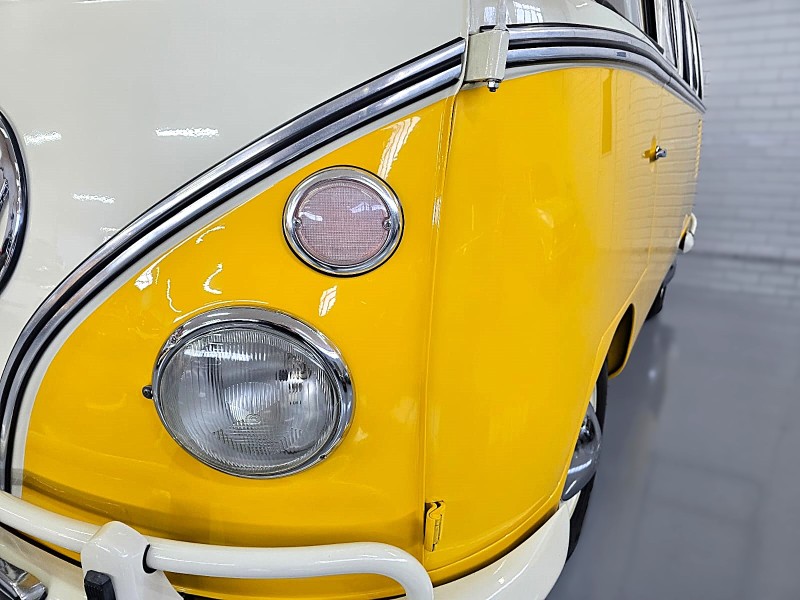 KOMBI 1.5 STANDARD 8V GASOLINA 4P MANUAL - 1975 - CAXIAS DO SUL