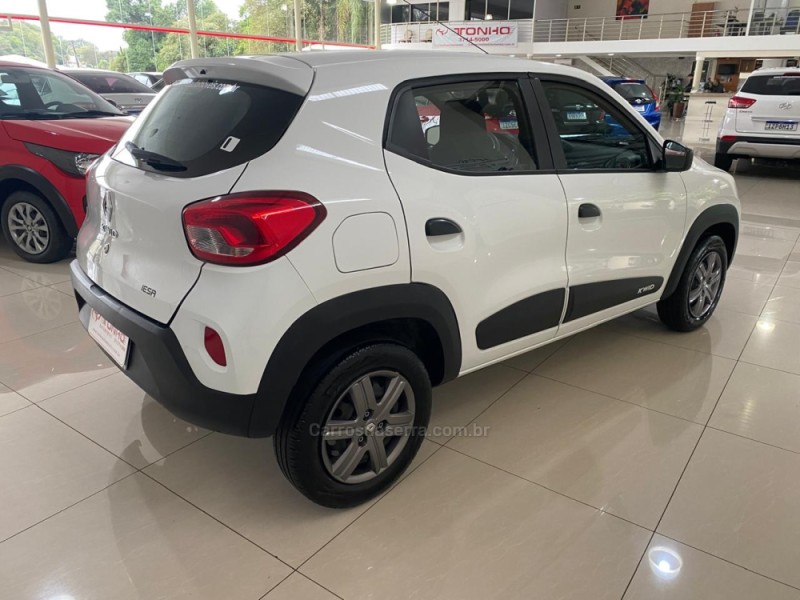 KWID 1.0 12V SCE FLEX ZEN MANUAL - 2023 - LAJEADO