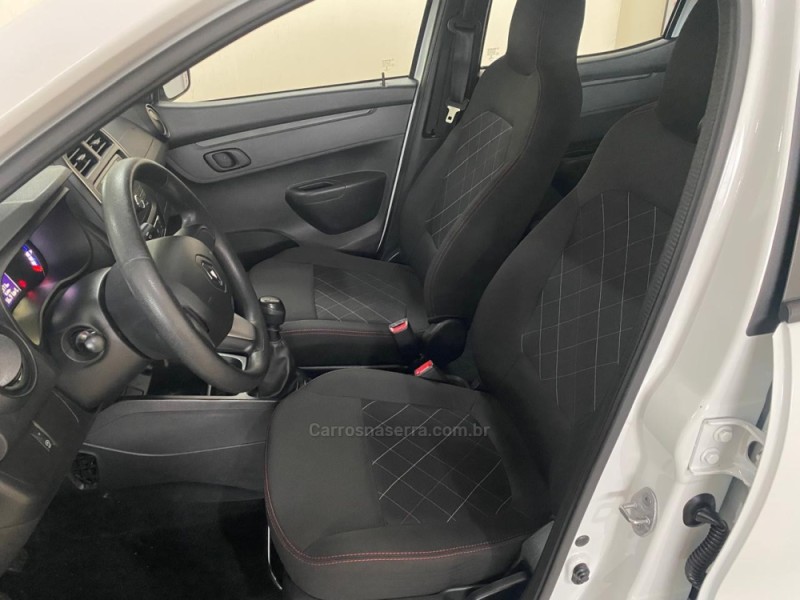 KWID 1.0 12V SCE FLEX ZEN MANUAL - 2023 - LAJEADO
