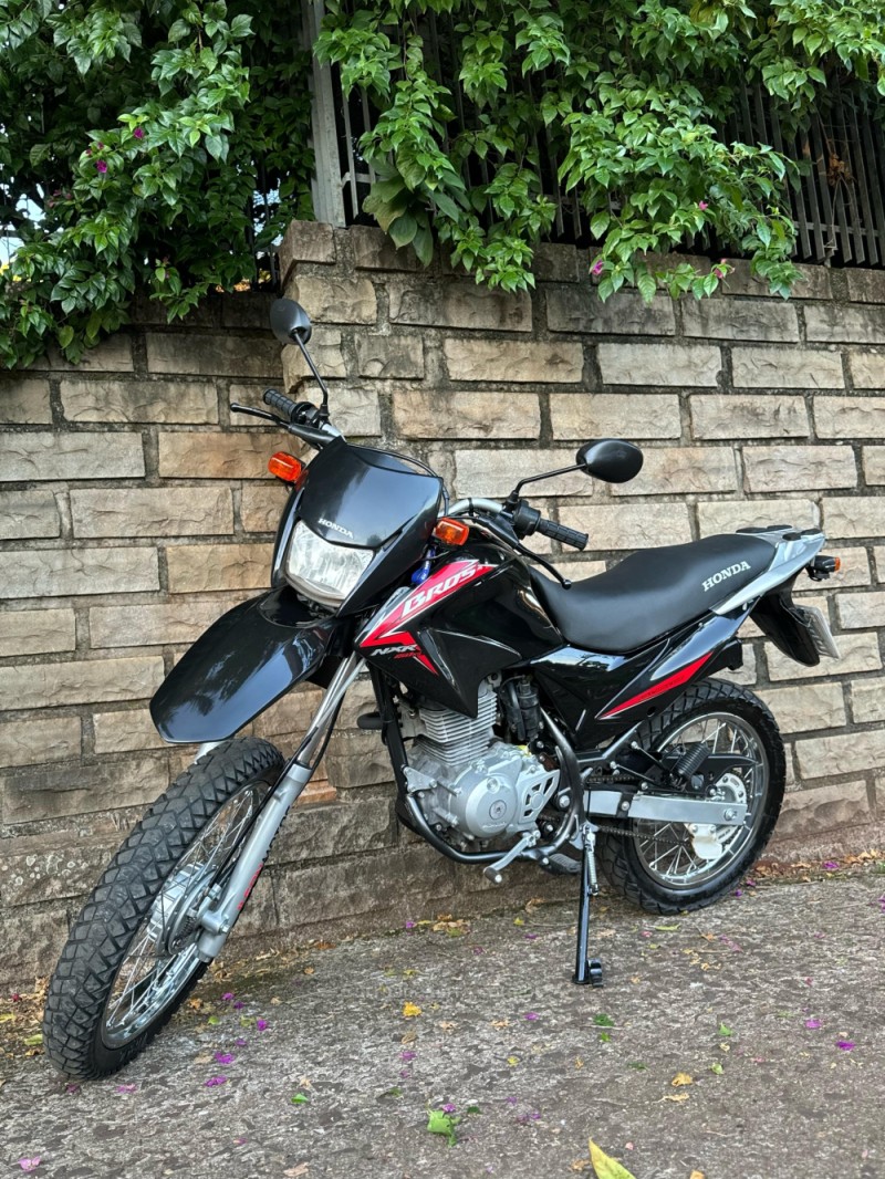 NXR 150 BROS KS - 2010 - LAJEADO