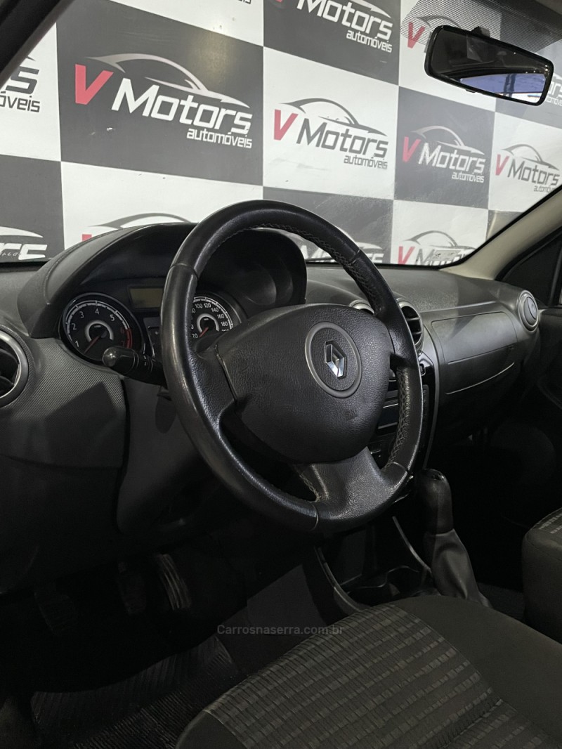 SANDERO 1.6 PRIVILÉGE 8V FLEX 4P MANUAL - 2013 - PAROBé