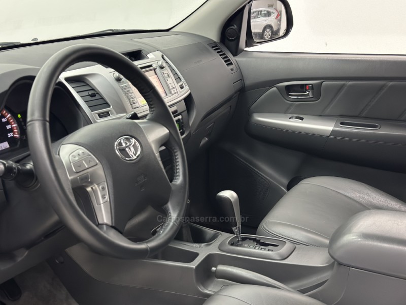 HILUX 2.7 SRV 4X4 CD 16V FLEX 4P AUTOMÁTICO - 2013 - SANTA CRUZ DO SUL
