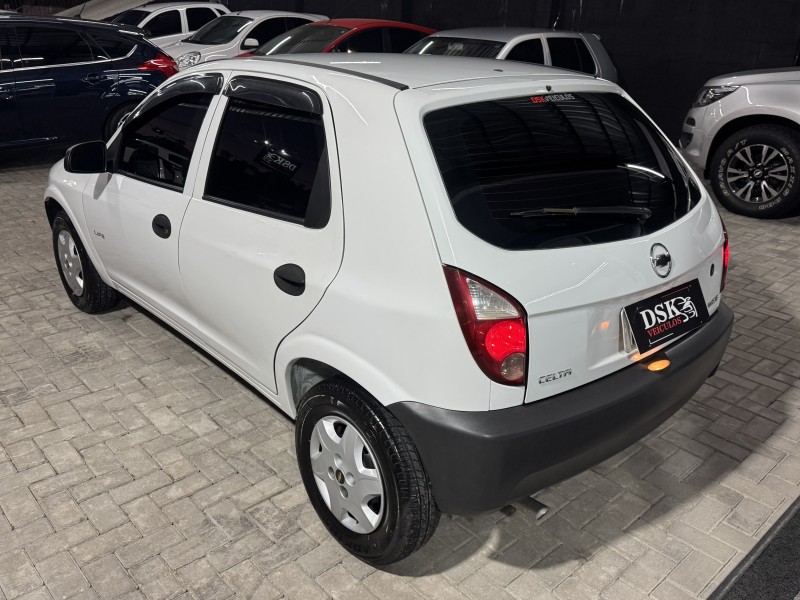 CELTA 1.0 MPFI LIFE 8V FLEX 4P MANUAL - 2011 - CAXIAS DO SUL