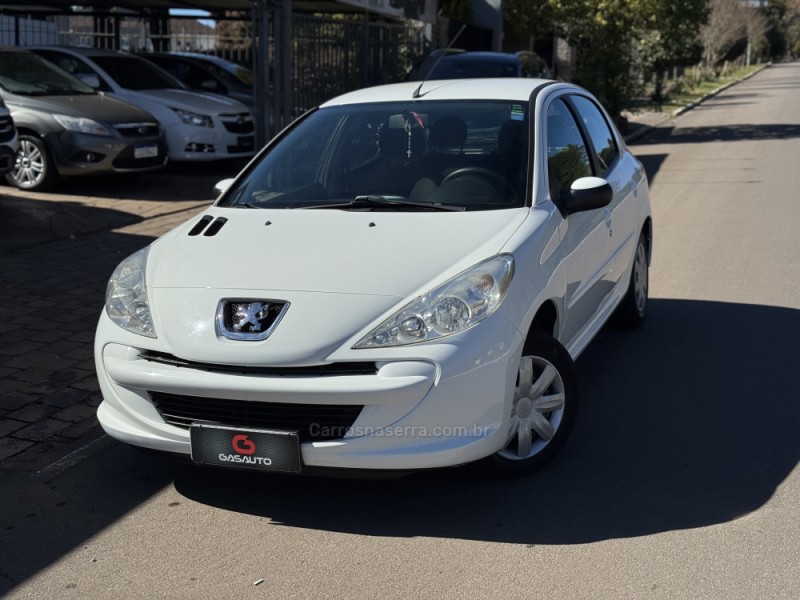 207 1.4 ACTIVE 8V FLEX 4P MANUAL - 2014 - NOVA PRATA