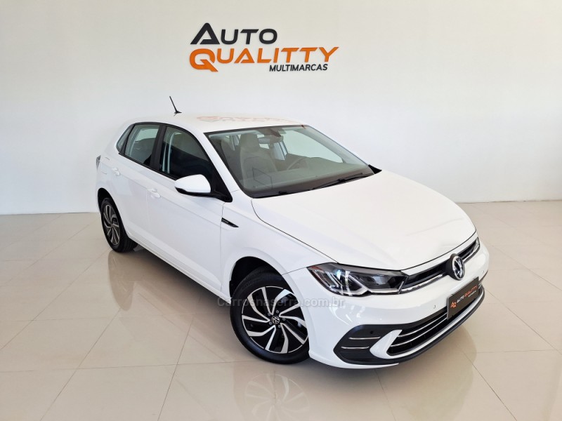 POLO 1.0 170 TSI 12V HIGHLINE FLEX 4P AUTOMÁTICO - 2023 - CAXIAS DO SUL