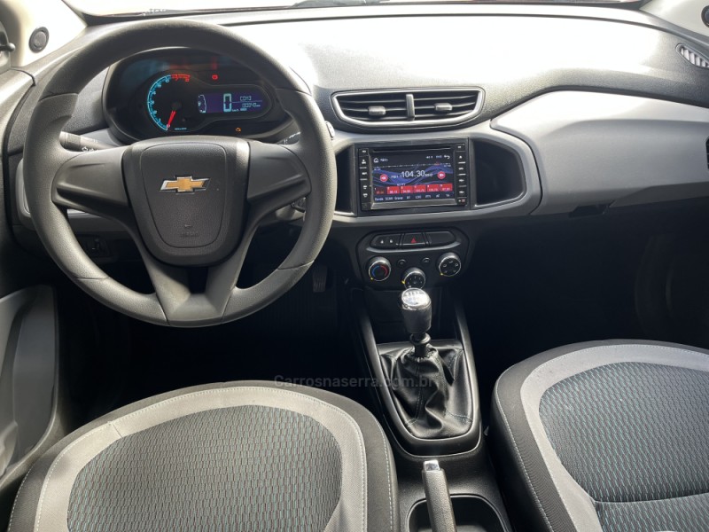ONIX 1.0 MPFI LS 8V FLEX 4P MANUAL - 2015 - CAXIAS DO SUL