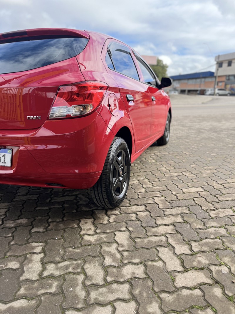 ONIX 1.0 MPFI LS 8V FLEX 4P MANUAL - 2015 - CAXIAS DO SUL