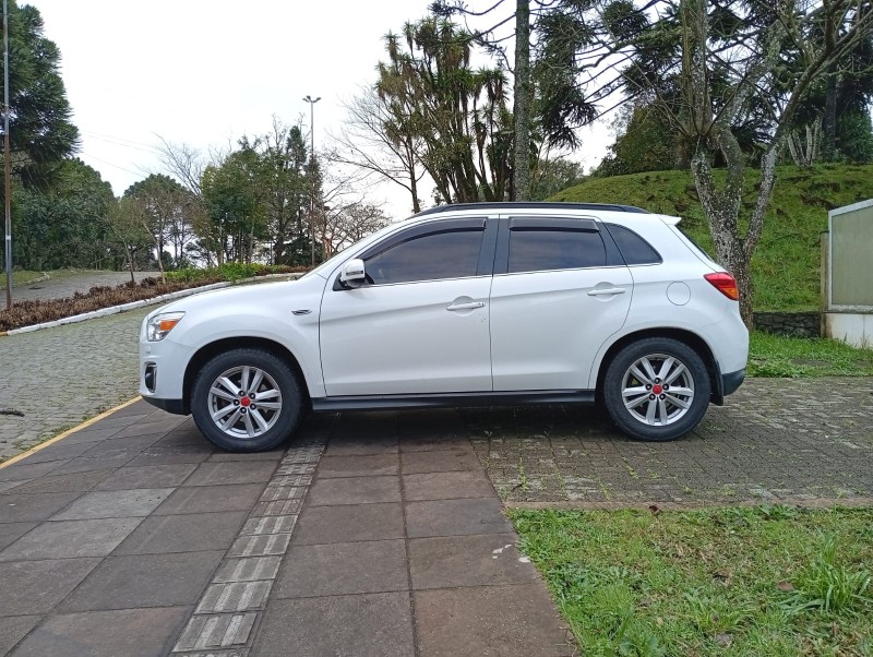 ASX 2.0 4WD 16V GASOLINA 4P AUTOMÁTICO - 2013 - FARROUPILHA