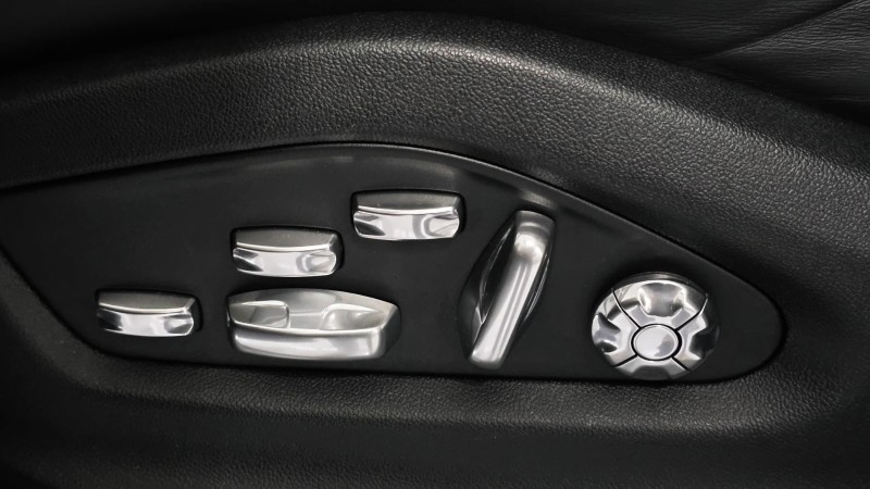 CAYENNE 3.0 V6 AWD E-HYBRID 4P AUTOMÁTICO - 2020 - CAXIAS DO SUL