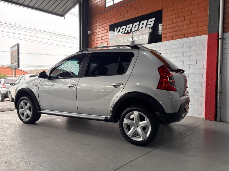 SANDERO 1.6 STEPWAY 16V FLEX 4P MANUAL - 2011 - CAXIAS DO SUL
