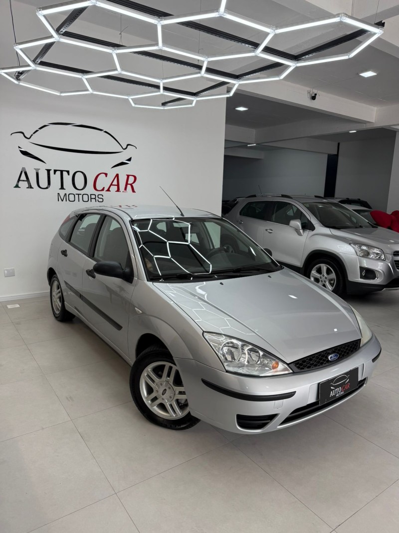 focus 1.6 se 8v flex 4p manual 2009 caxias do sul