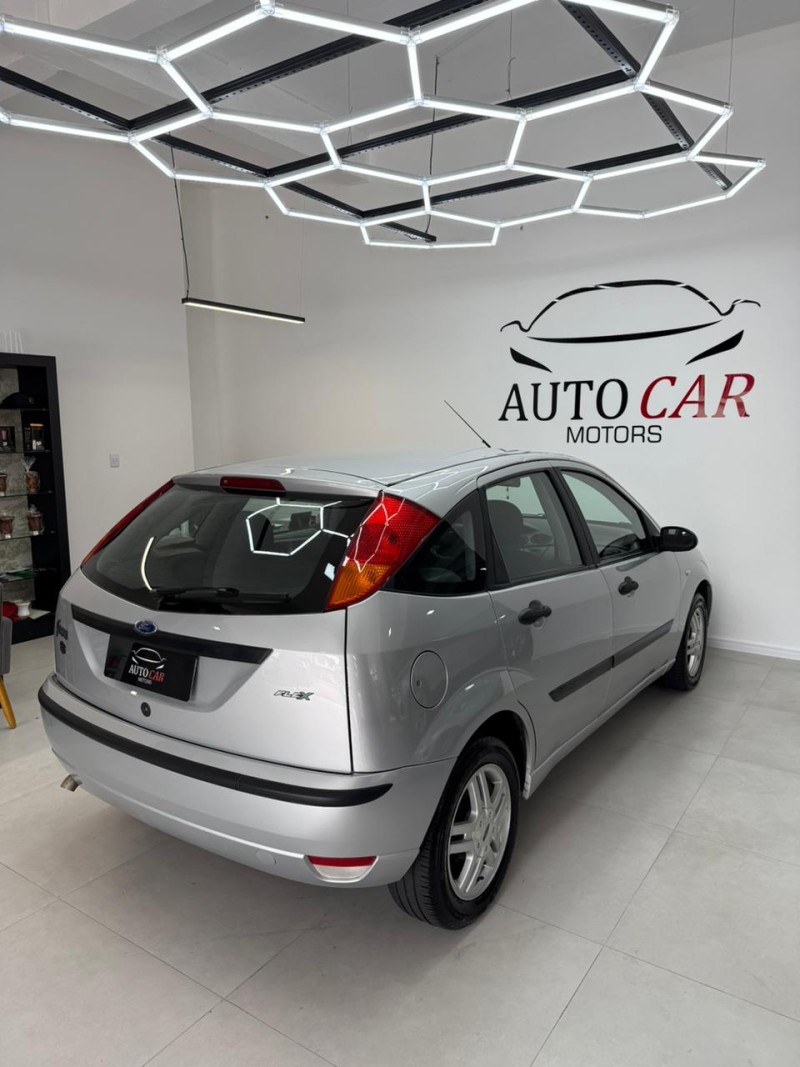 FOCUS 1.6 SE 8V FLEX 4P MANUAL - 2009 - CAXIAS DO SUL