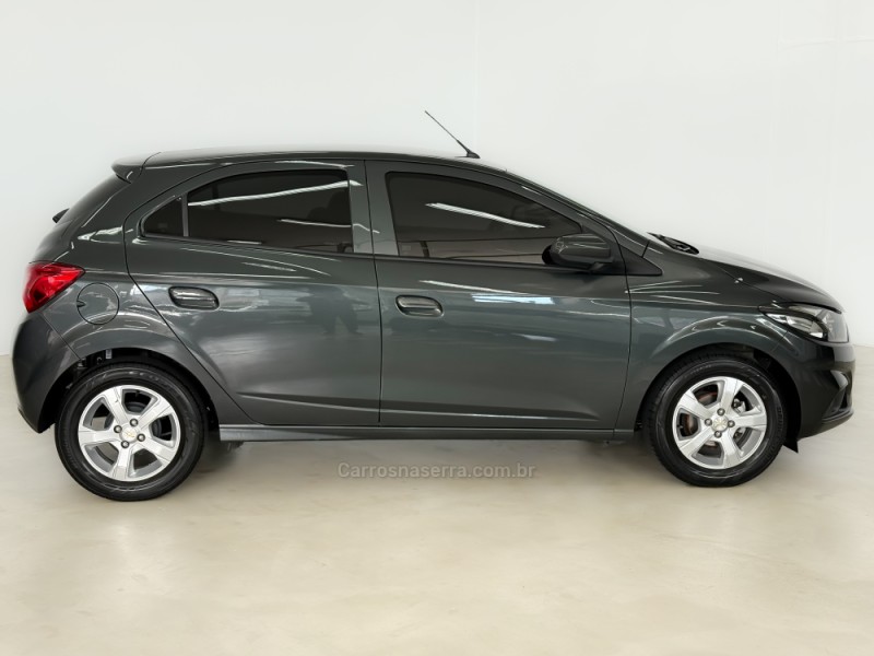 ONIX 1.4 MPFI LT 8V FLEX 4P MANUAL - 2019 - CAXIAS DO SUL
