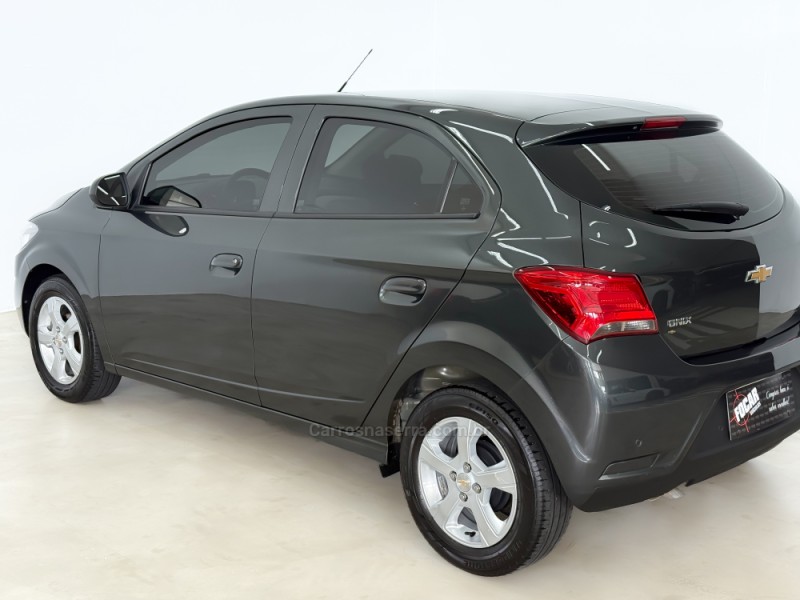 ONIX 1.4 MPFI LT 8V FLEX 4P MANUAL - 2019 - CAXIAS DO SUL